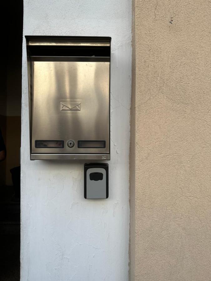 Appartamento Vicino Al Duomo Con Parcheggio Privato Pádua Exterior foto